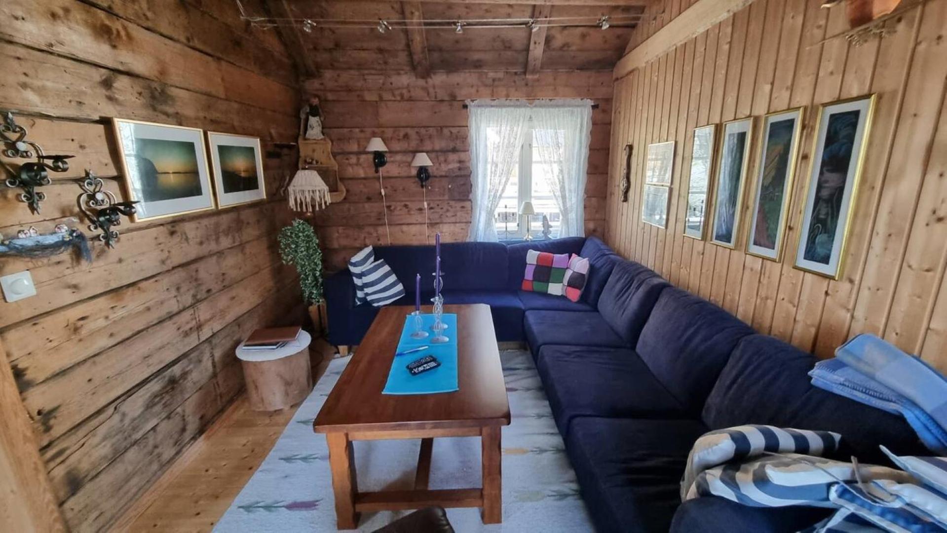 Villa Koselig Rorbu Pa Tind Sørvågen Exterior foto